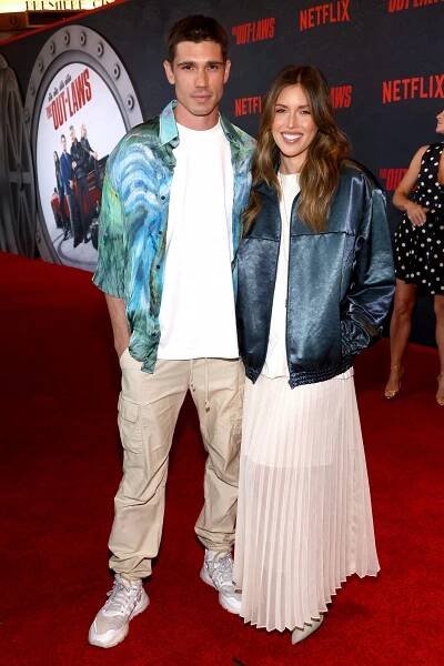 Special Screening of "The Out-Laws" on June 26, 2023 in Los Angeles, California - Tanner Novlan, Kayla Ewell - Tchán s tchyní jsou psanci - Z akcí