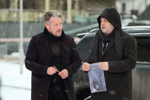 Alexej Kravčenko, Nikolaj Smirnov - Čužoje lico - Z filmu