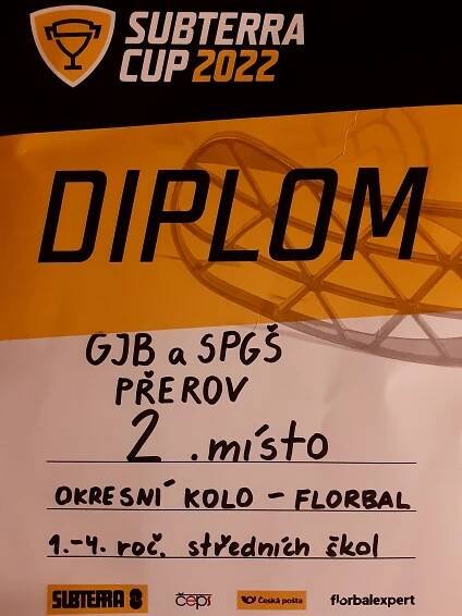 2. místo florbalistů v okresním kole Subterra cupu