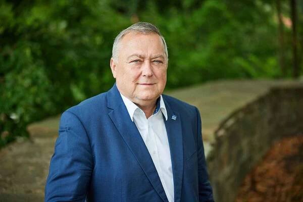 Ivan Adamec (ODS), předseda hospodářského výboru Poslanecké sněmovny, bývalý starosta Trutnova.