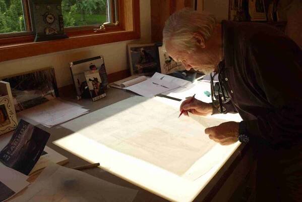 LYNX - Seabirder, author and artist Peter Harrison discusses