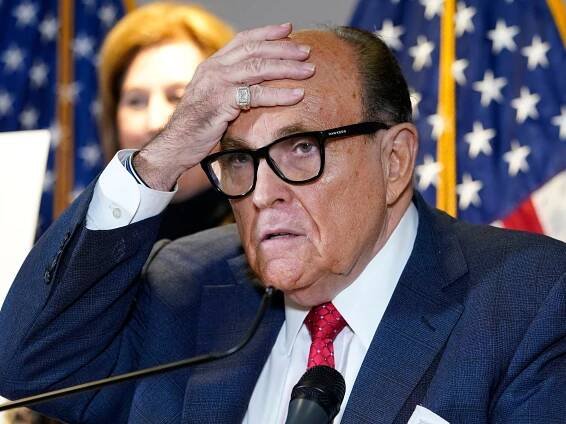 Yovanovitch: Giuliani was Trump's 'dirt-digger' and used by Ukrainians