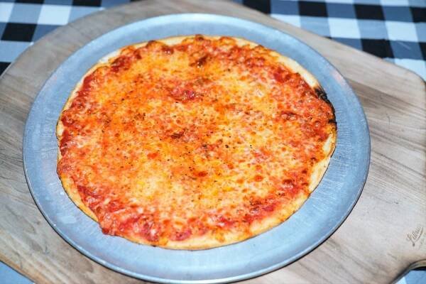 Luigi’s Cheese 4-Pack - Luigi’s Famous Pizza