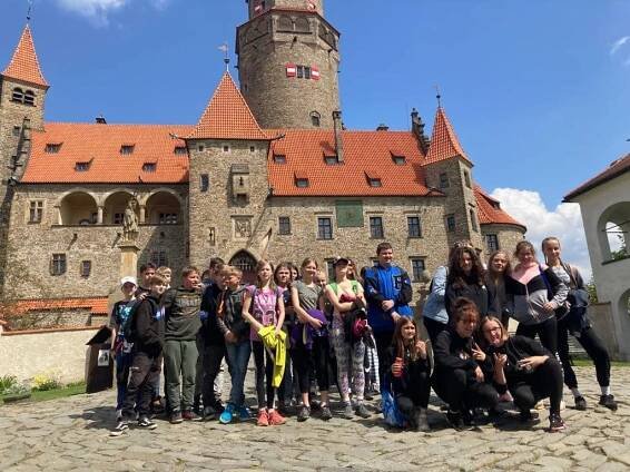 Historický program na hradě Bouzov - Základní škola Štěpánov