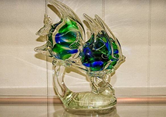 1 2 Fish Glass - Connoissieur Hair Studio Ottawa | Best Hair Salon in Ottawa DowntownConnoissieur Hair Studio Ottawa | Best