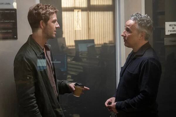 Damien Molony, Aidan McArdle - Bergerac - Person of Interest - Z filmu