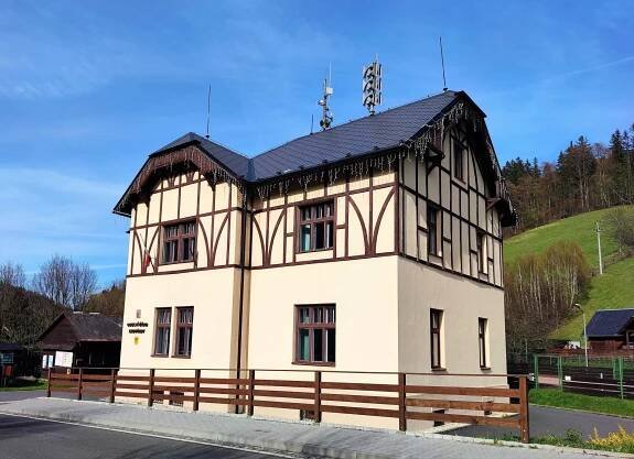 Ludvíkov - obecní úřad foto 3