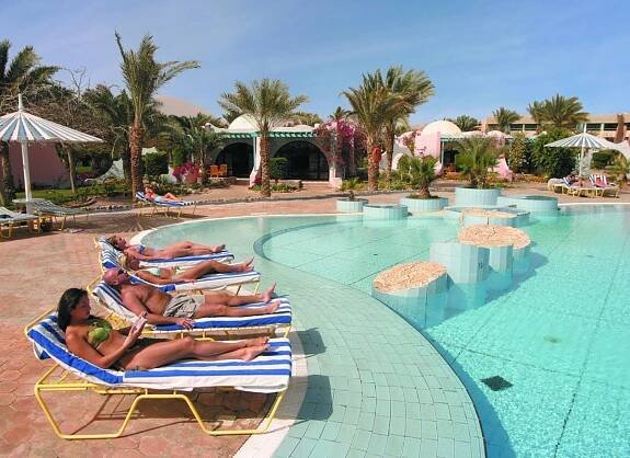 Hotel Hilton Nuweiba Coral Resort, Egypt Taba - Invia
