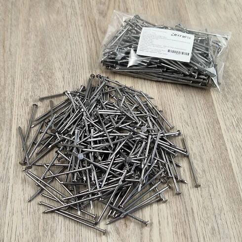 Stavební hřebíky 2,5 × 60 mm – černé, 500g, cca. 215ks | Aukro