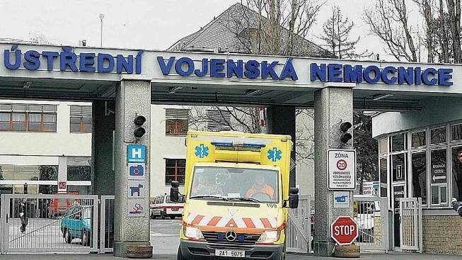 Vojenská nemocnice opět získala akreditaci