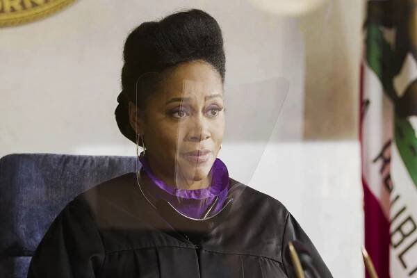 All Rise - The Peril of the Plea - Z filmu - Simone Missick