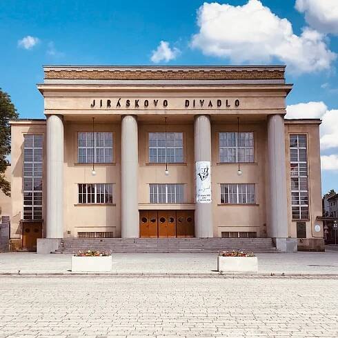 Jiráskovo divadlo a muzeum v Hronově | Slevomat.cz