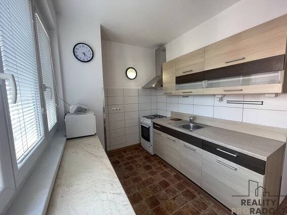 Pronájem bytu 3+1 s balkonem a klimatizací v Jihlavě, nájem bytu 3+1 balkon, klimatizace, Jihlava | REALITY PRORADOST s