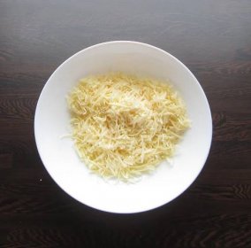 Jak připravit pikantní sýrovou pomazánku s kapií | recept | pomazanky-recepty.cz