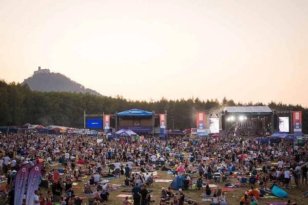 Festival Hrady CZ bude mít i v roce 2023 zastávku pod Bezdězem.