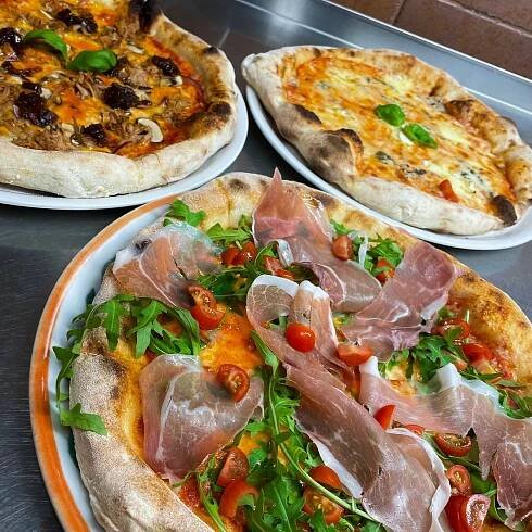 PIZZA TENIS LIBEREC - Restaurant Reviews, Photos & Phone Number - Tripadvisor