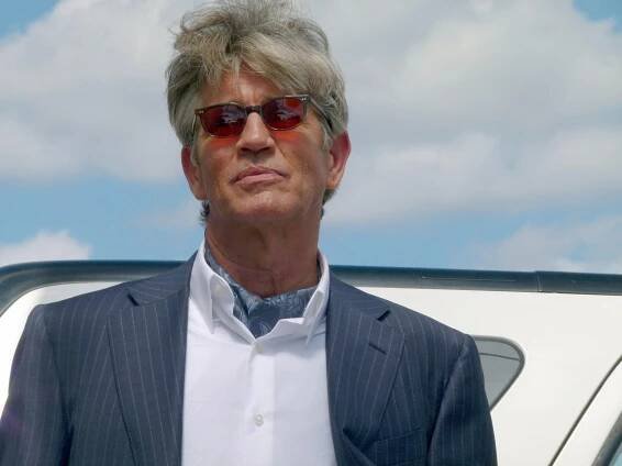 Status: Nežádoucí - Bezpečné při selhání - Z filmu - Eric Roberts