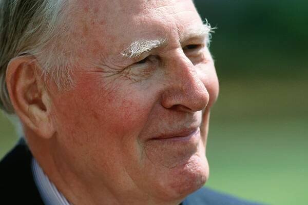 Sir Roger Bannister, broke the four-minute-mile barrier, dies at 88