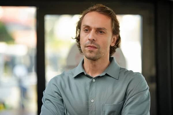 Sandık Kokusu - Episode 19 - Z filmu - Metin Akdülger