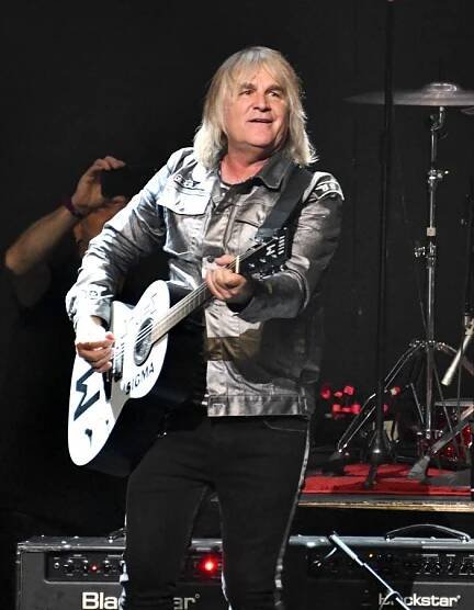 LOS ANGELES, CALIFORNIA - JULY 27: Singer Mike Peters of the band The Alarm performs onstage during 80's Weekend #8 at Microsoft Theater on July 27, 2019 in Los Angeles, California. (Photo by Scott Dudelson/Getty Images)