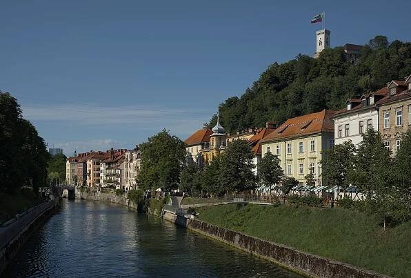 Soubor:Ljubljana Ljubljanica.jpg – Wikipedie