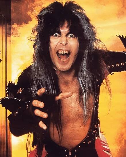 An Evening With W.A.S.P.'s Blackie Lawless... - The Five Count