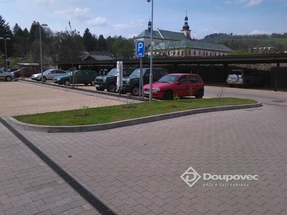 Reference - Zahradnické práce DOUPOVEC | péče o Vaši zahradu