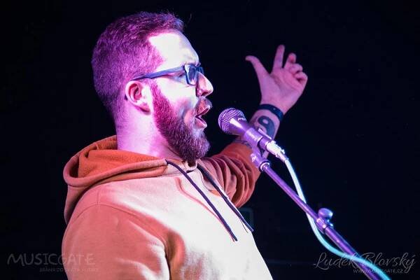 Kapela Děda Mládek Illegal Band s hostem