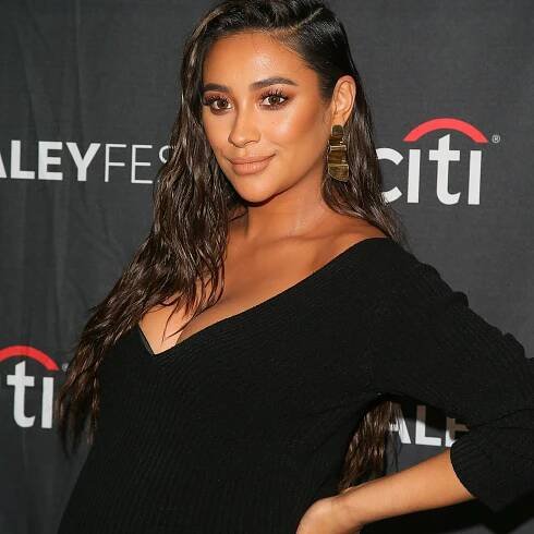Shay Mitchell's Pretty Little Liars Costar Troian Bellisario Met Baby Atlas Noa