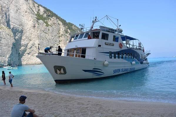 Home - Lefkada Daily Cruises - Lefkada Cruises - Lefkas Cruises