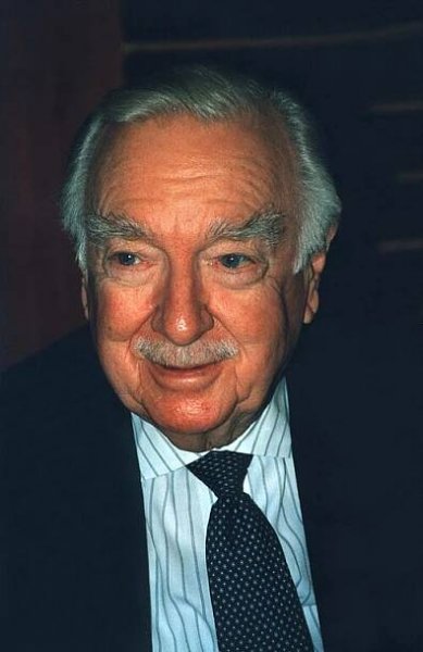 Walter Cronkite - Wikipedia