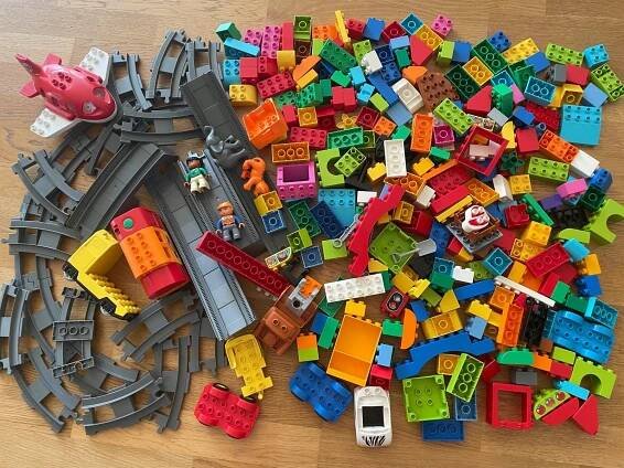Stavebnice LEGO DUPLO - Hračky