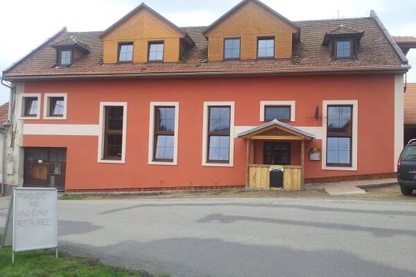 Restaurace Hanácká Krčma foto 1