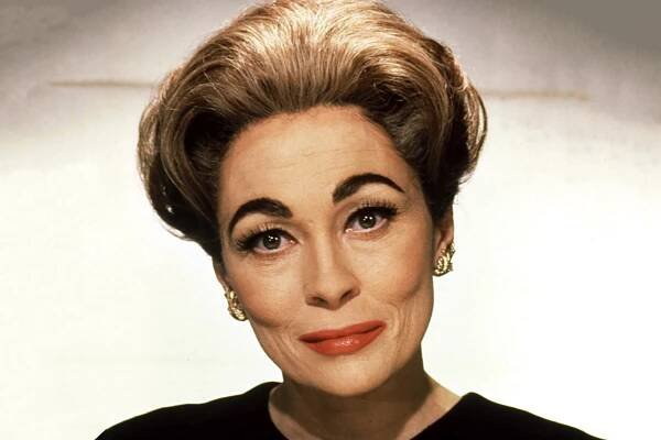 MOMMIE DEAREST, Faye Dunaway, 1981, (c) Paramount/courtesy Everett Collection