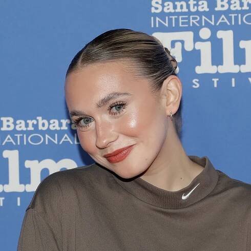 Meet new SNL star Veronika Slowikowska: from hit TV show and online fame to joining iconic sketch comedy cast