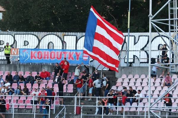 Kouč Zbrojovky v nesnázích, posily nejsou: Útočník či stoper by se hodili, řekl