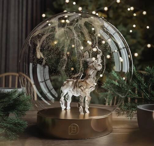 Christmas snowball - Art direction, full CGI animation, Houdini