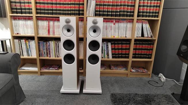 Snap up these Bowers & Wilkins floorstanders for a record-low price of £1649