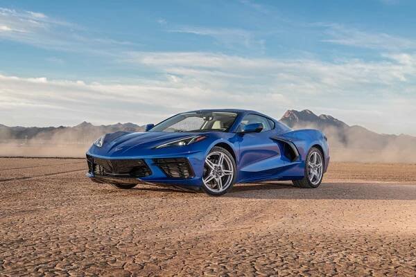 Chevrolet Corvette: Podrobné specifikace vozidel & Interaktivní nástroj pro srovnání