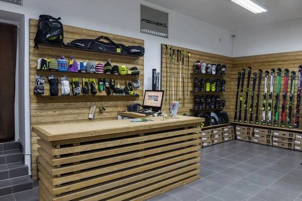 SHOWROOM FISCHER - formosaaa.cz