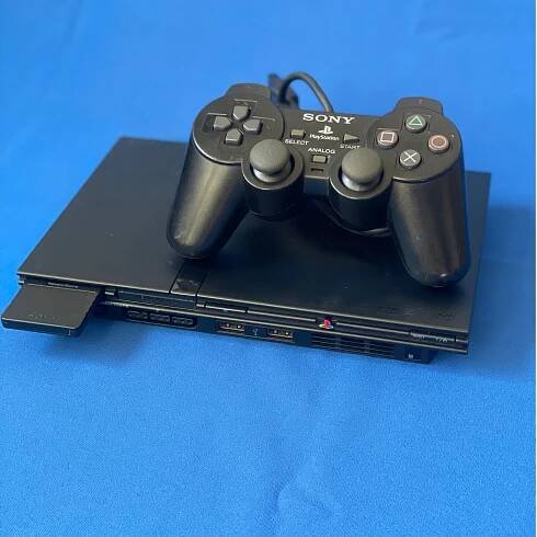 Sony PlayStation 2 Slim