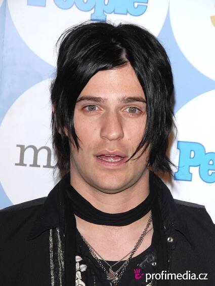Austin Winkler - celebrity účes - HappyHair