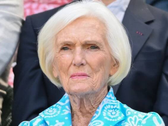 Turquoise and white is the hottest 2025 colour combination - Mary Berry mastered it in silk at Wimbledon