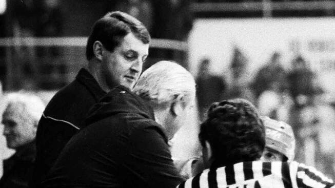 Zemřel legendární českobudějovický hokejový masér František Mrázek