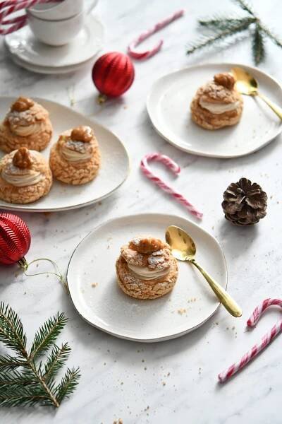 Choux au Craquelin with Caramel Cream