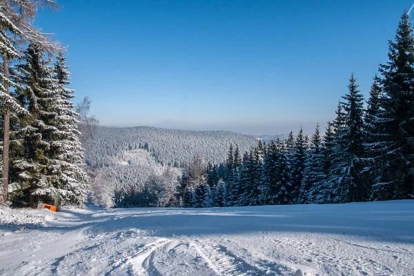 Ski Karlov - lyžařský areál Klobouk - lyžařské středisko - Malá Morávka