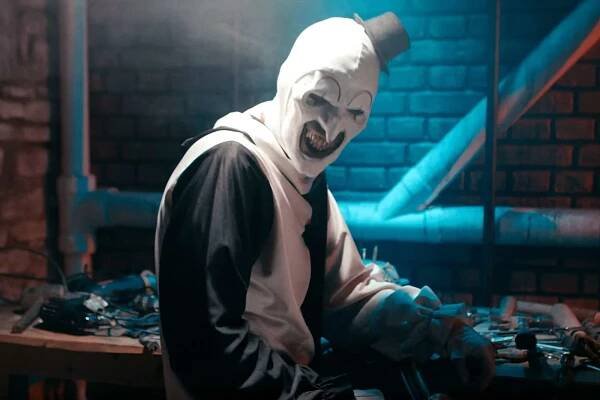 Here's the No. 1 Trick to Surviving 'Terrifier' at Universal's Halloween Horror Nights, from Art the Clown Himself (Exclusive)