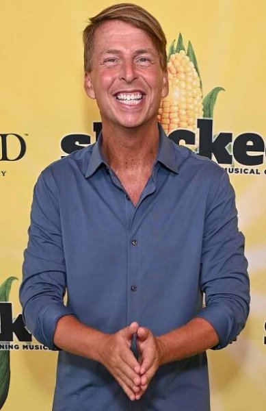 Jack McBrayer Hollywood Pantages: Opening Night Red Carpet for 'Shucked' L.A. Premiere