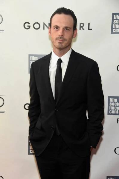 Scoot McNairy at an event for Zmizelá (2014)