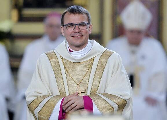 Biskupové stáhli žaloby na kraje kvůli určení majetku